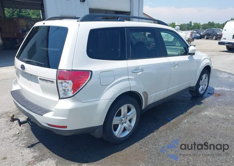 2010 Subaru Forester 2.5X Premium z USA, uszkodzony, nr VIN JF2SH6CC7AH710253